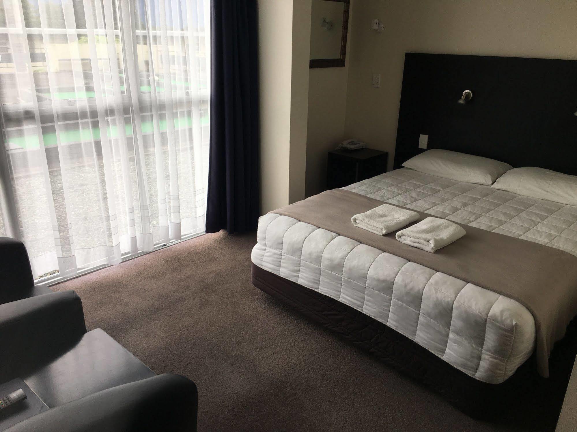 Fiordland Hotel Te Anau Εξωτερικό φωτογραφία